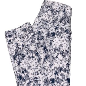 Balance Collection print leggings size medium